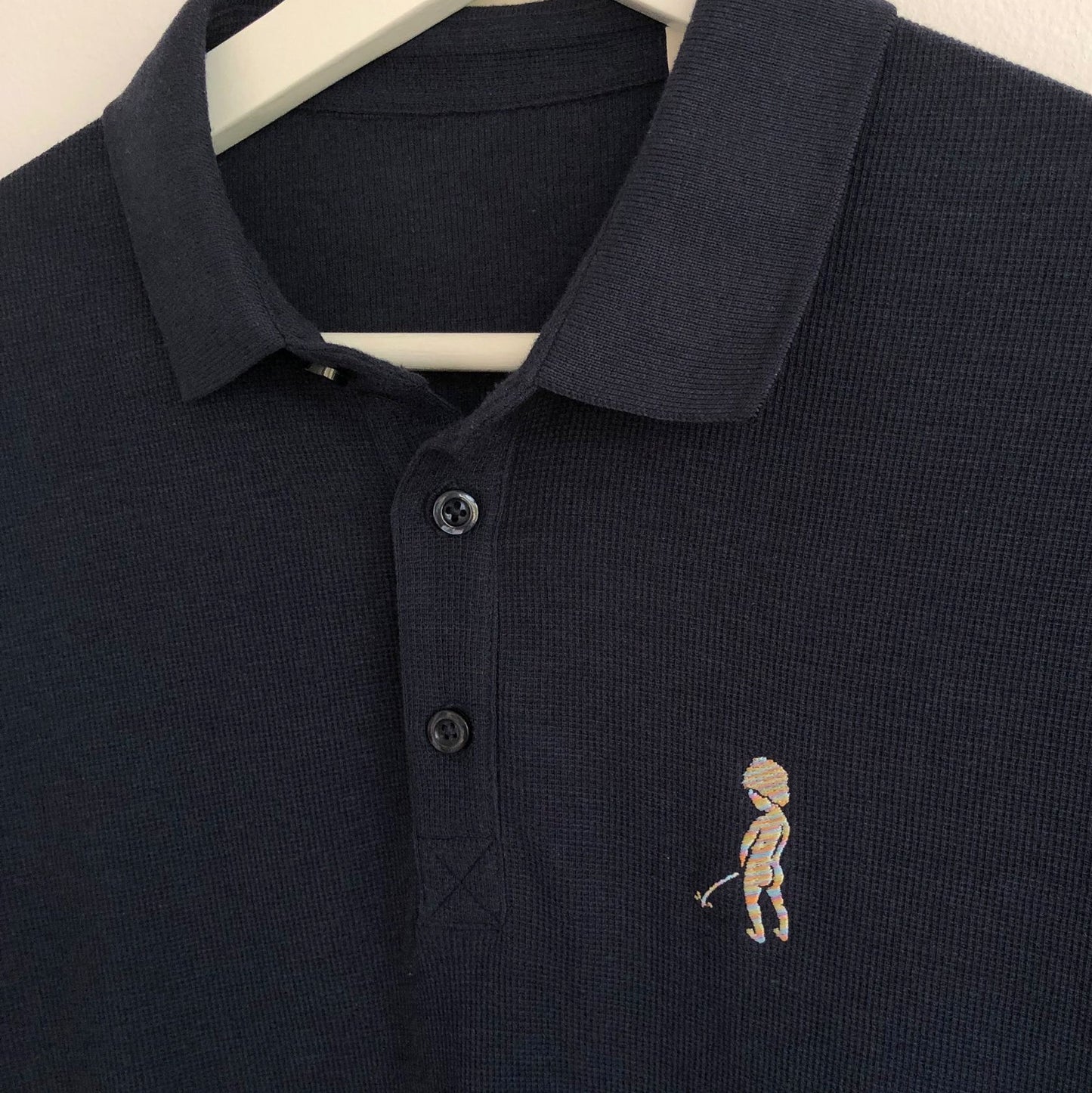 Polo léger "Ketje"™ bleu marine - logo multicolore pastel